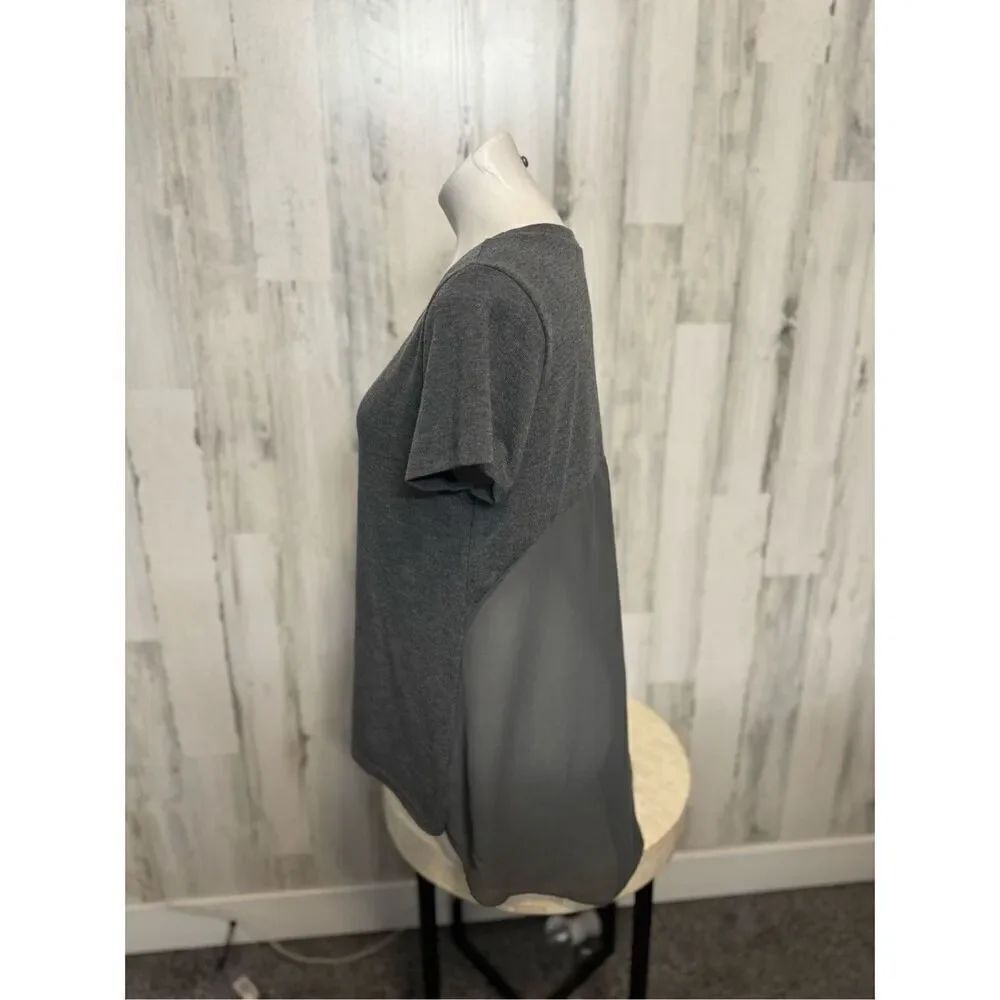 Gray blouse - Picture 2 of 5